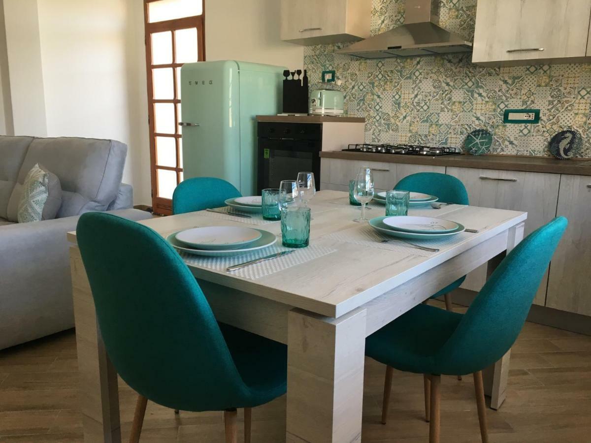 Appartamento Smeraldo Villasimius Exteriör bild